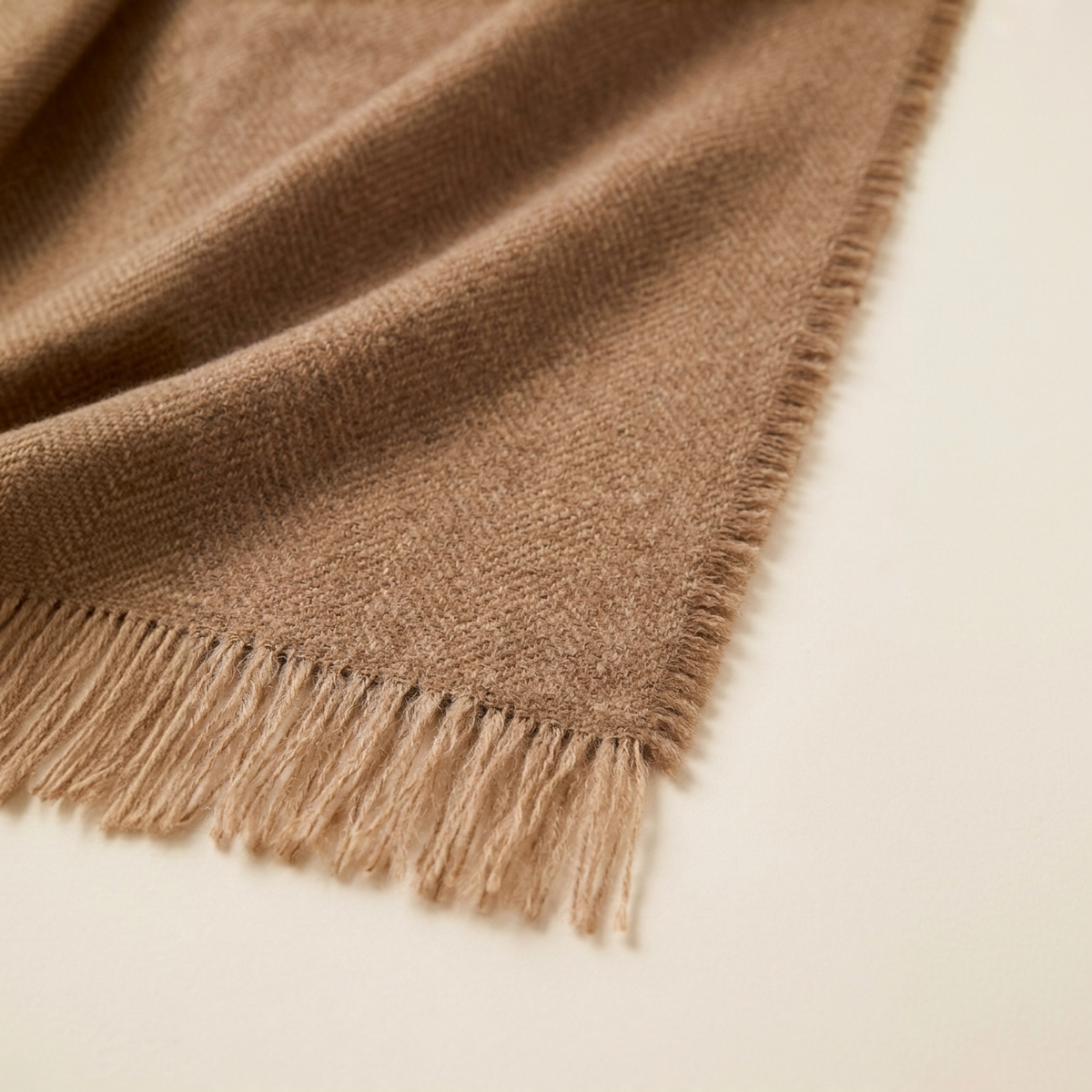 ÉLEVÉ Maison Scarf - Terre Profonde